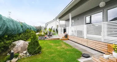 Maison 3 chambres dans Kerava, Finlande