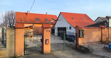 7 room house in Mohacs, Hungary