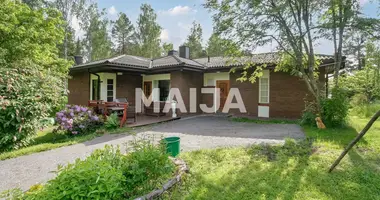 Дом 6 комнат в Helsinki sub region, Финляндия