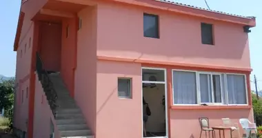 Дом 8 спален в Черногория