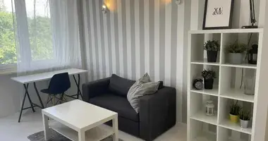 Квартира 1 комната в Варшава, Польша