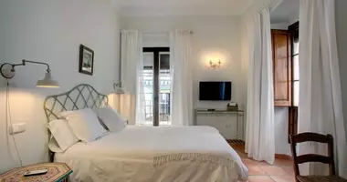 Haus 9 Zimmer in Marbella, Spanien