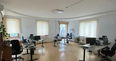 Oficina 217 m² en Tiflis, Georgia