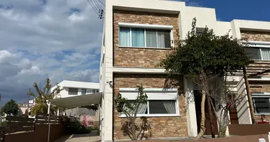 Haus 3 Schlafzimmer in Gemeinde bedeutet Nachbarschaft, Cyprus