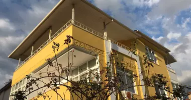 Villa 6 habitaciones con Vistas al mar, con Piscina, con Aparcamiento cubierto en Alanya, Turquía