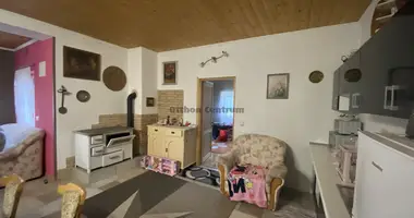 2 room house in Pakod, Hungary