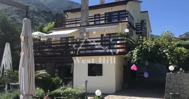 Casa 4 habitaciones en Kotor, Montenegro