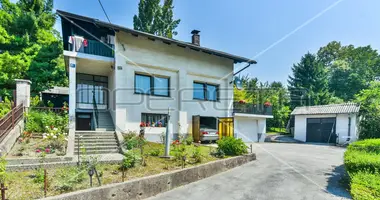 Haus 4 Zimmer in Zagreb, Kroatien