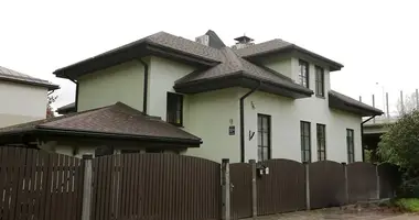 Haus 5 zimmer in Riga, Lettland