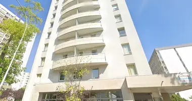 Kawalerka 1 pokój w Bolshoy Kamen, Rosja