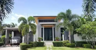 Villa 2 chambres avec Fenêtres double vitrage, avec Meublesd, avec Climatiseur dans Phuket, Thaïlande