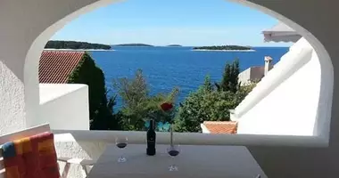 Hotel 360 m² in Opcina Primosten, Kroatien