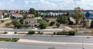 Działka w Strovolos, Cyprus