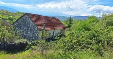 2 bedroom house in Ozezi, Montenegro