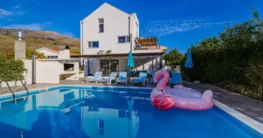 Villa 7 bedrooms in Soul Buoy, All countries