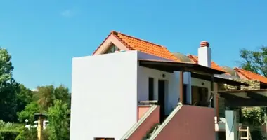 Reihenhaus 3 Zimmer mit Meerblick, mit Erste Küstenlinie in Nautilus, Griechenland