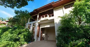 Villa 4 bedrooms with parking, with Balcony, with Furnitured in Phuket, Thailand