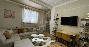 PENTHOUSE 2+1+2 FOR RENT NEAR THE STADIUM! in Durrës, Albanien