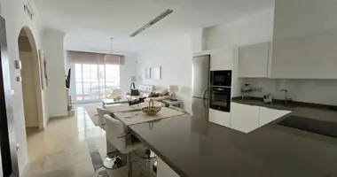 Wohnung 3 Schlafzimmer in San Pedro Alcantara, Spanien