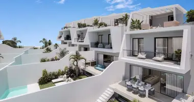 3 bedroom apartment in Benahavis, Spain