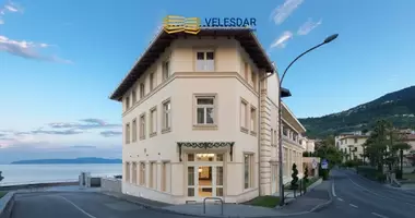 NEW HOTEL IN CROATIA, OPATIJA en Icici, Croacia