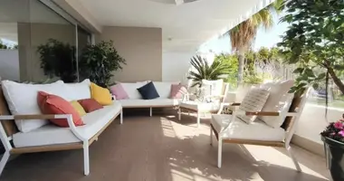 3 bedroom apartment in San Pedro Alcantara, Spain