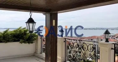 Apartamento 4 habitaciones en Sveti Vlas, Bulgaria