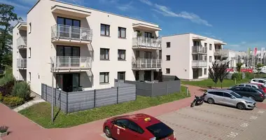 Commercial property 69 m² in Warsaw, Poland