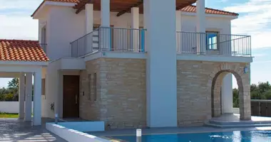 Apartamento 4 habitaciones en Peyia, Chipre
