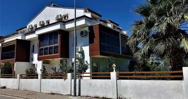 Doppelhaus 3 Zimmer in Sehit Sezgin Tunca Caddesi, Türkei