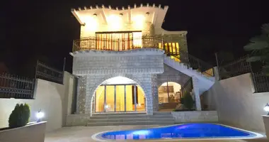 Casa 6 habitaciones en Zaljevo, Montenegro