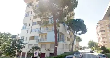 Квартира 5 комнат в Терни, Италия