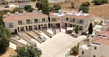 Dom 3 pokoi w Tala, Cyprus