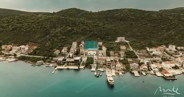 Parcela en Tivat, Montenegro