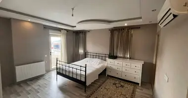 Квартира 5 комнат в Алания, Турция