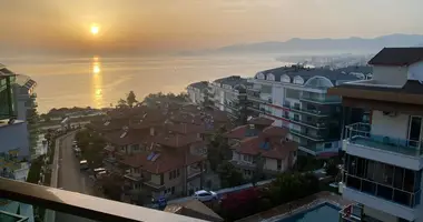 Wohnung 4 zimmer in Kargıcak, Türkei