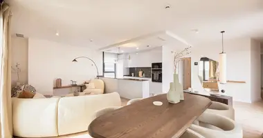Apartamento 4 habitaciones en Málaga, Španjolska
