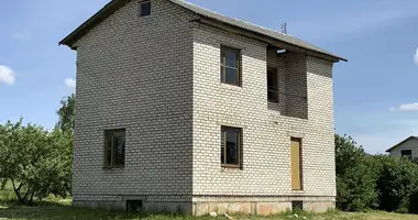 Haus in Pyatryshki, Weißrussland