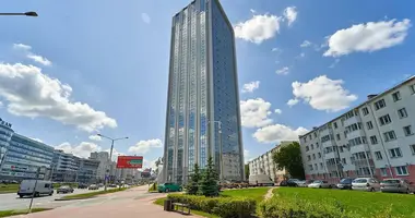 Apartamento 3 habitaciones en Minsk, Belarús