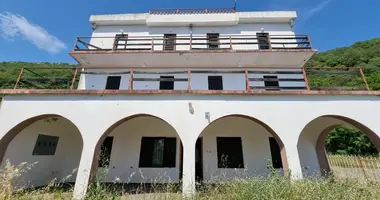 Дом 10 спален в Петровац, Черногория