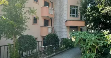 Квартира 3 комнаты в Петровац, Черногория