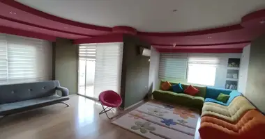 Wohnung 5 Zimmer in Alanya, Türkei