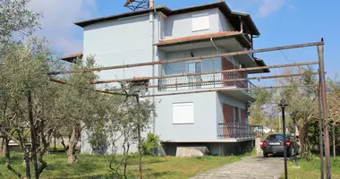 Casa de campo 11 habitaciones en Neos Panteleimonas, Grecia