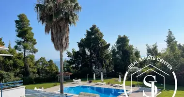 2 bedroom apartment in Kriopigi, Greece