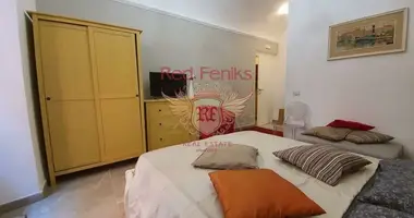 3 bedroom apartment in Rome, Italy