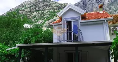 Casa 3 habitaciones en Donji Orahovac, Montenegro