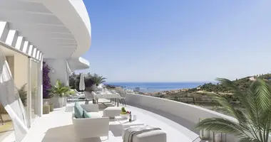 Ático Ático 3 habitaciones con Aire acondicionado, con Vistas al mar, con Vista a la montaña en San Roque, España