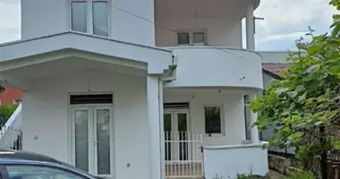 4 bedroom house in Pecurice, Montenegro