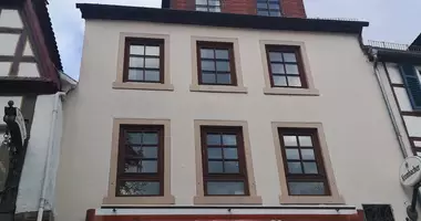 Commercial property 330 m² in Darmstadt, Germany