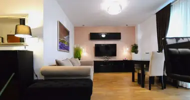 Appartement 3 chambres dans Varsovie, Pologne